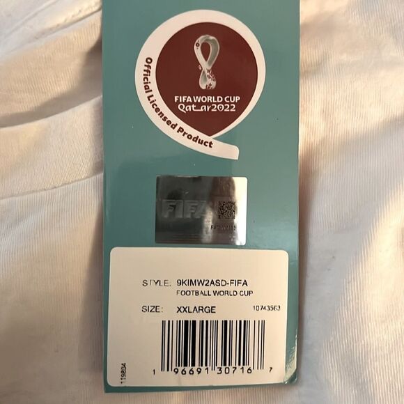 Mens FIFA World Cup 2022 White Long Sleeve Tee - Picture 3 of 3